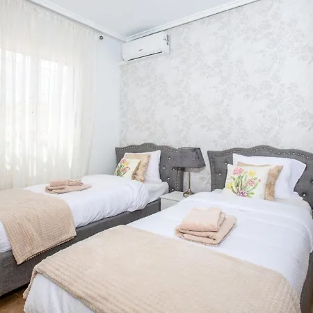 3 Bedroom Lovely In Holiday home Torrevieja